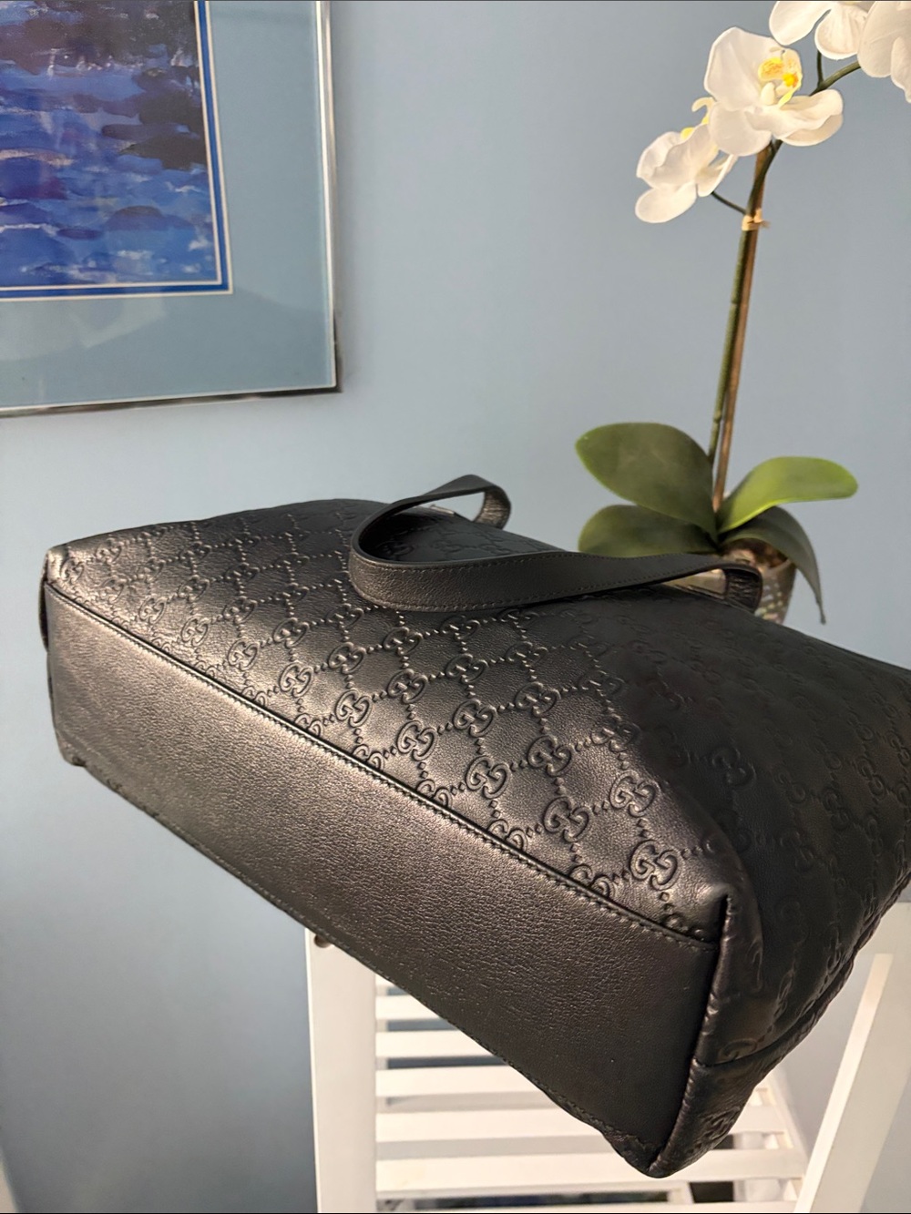 ✨Gucci Guccissima Large Joy Tote | Embossed GG Leather | Italy $1500 PRISTINE✨ - Picture 4 of 9
